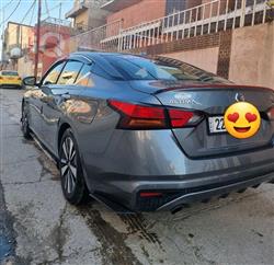 نیسان ئەلتیما